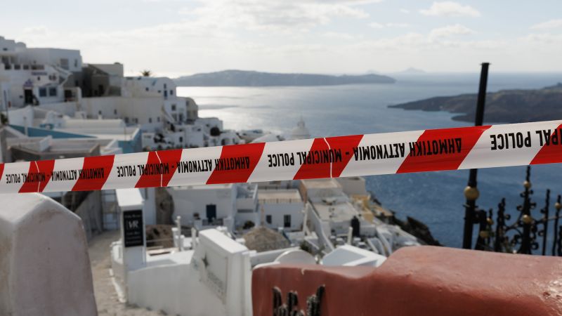 Santorini’de Artan Sismik Hareketlilik: Turizm ve Güvenlik Üzerindeki Etkileri